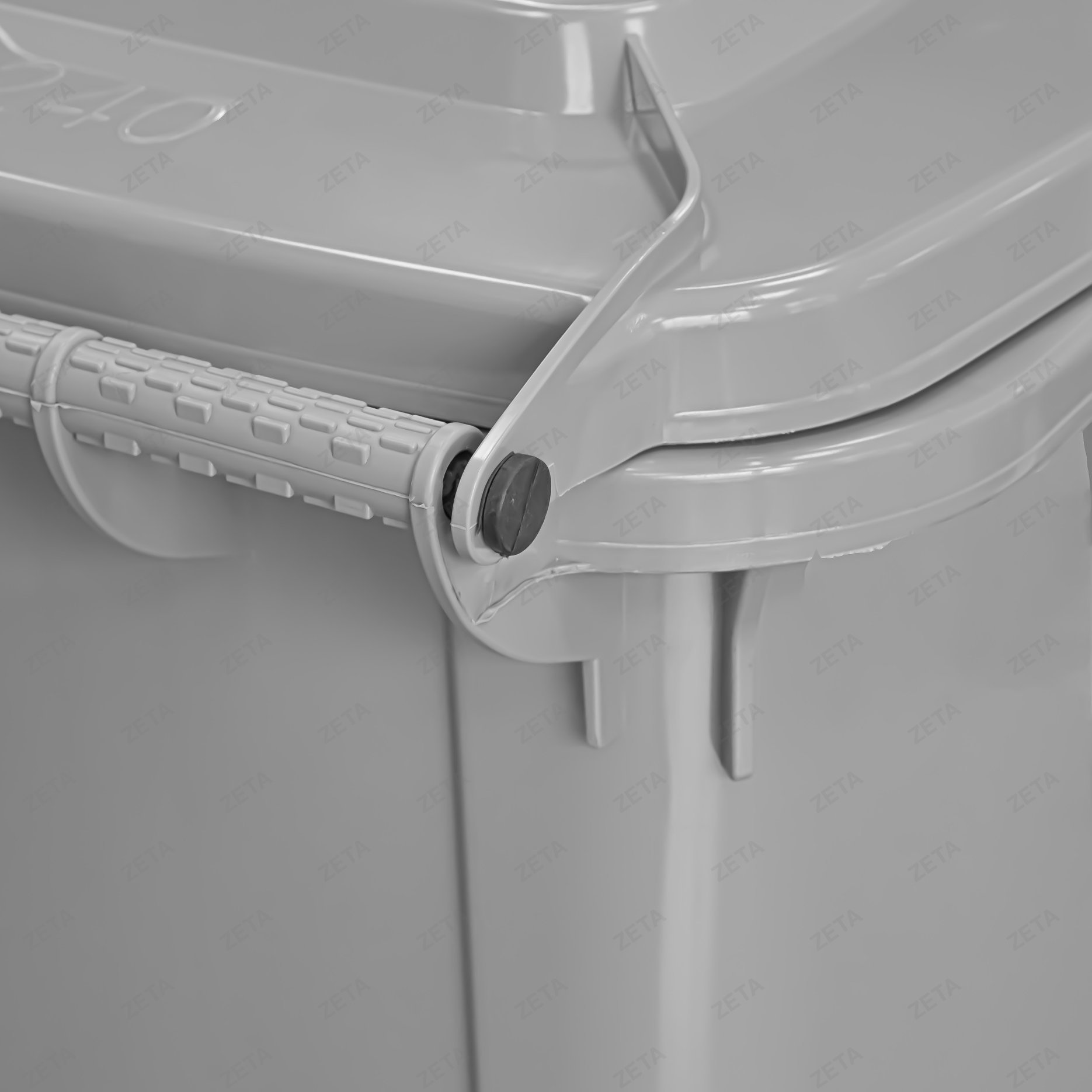 Бак мусорный 280 л. с крышкой, на колесах (цветной)